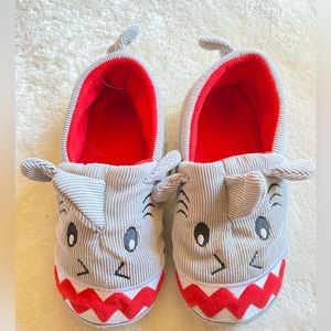 Little kid shark sleepers 11-12